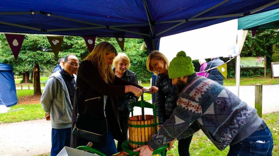 High Elms Country Park Apple Day -2